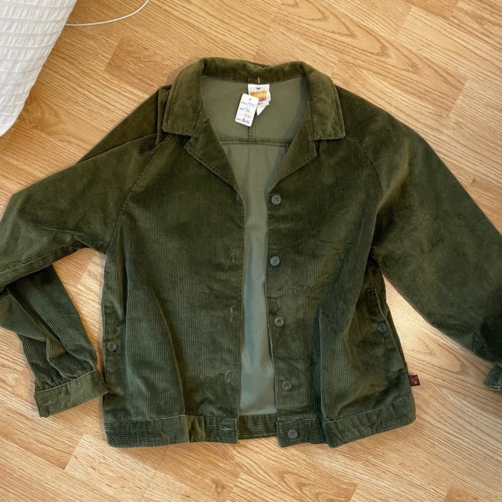‼️SOLD‼️ Vintage green corduroy Wrangler jacket